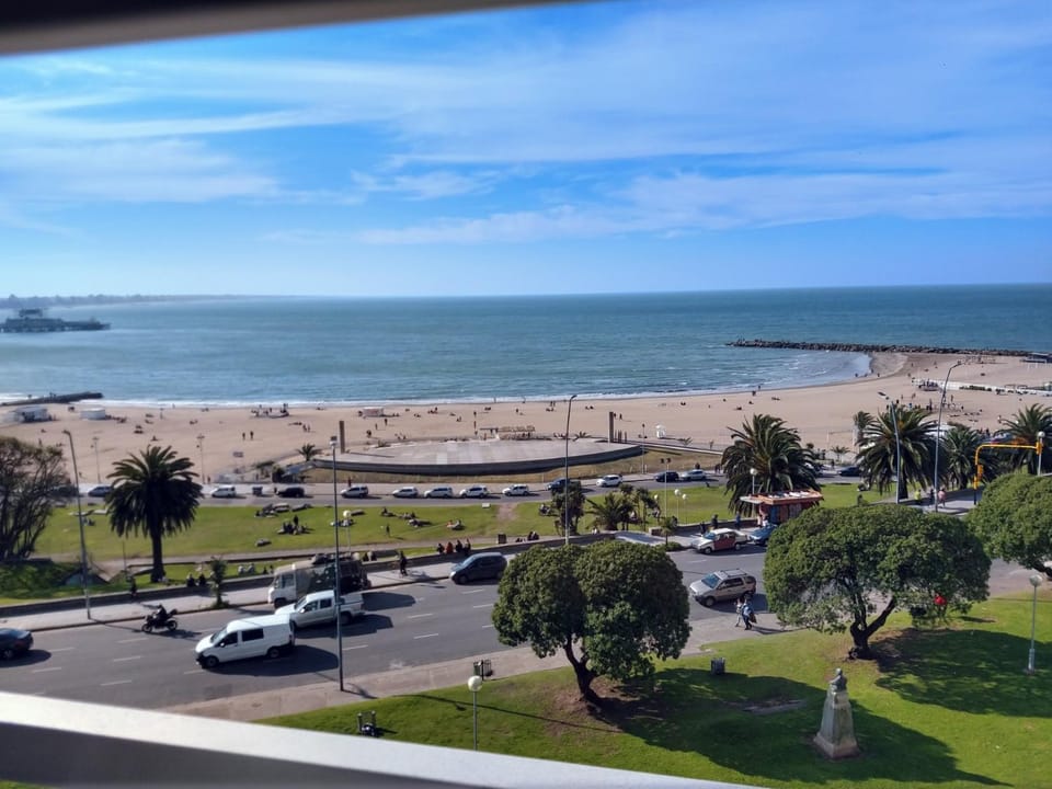 Bolivar y Guemes Frente Al Mar Apartment in Mar del Plata