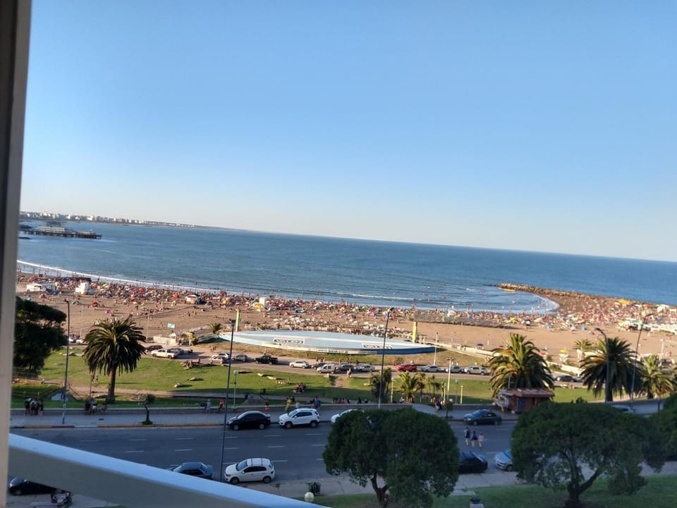 Bolivar y Guemes Frente Al Mar Apartment in Mar del Plata