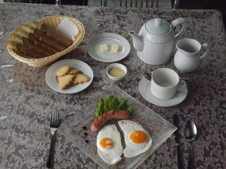 Breakfast
