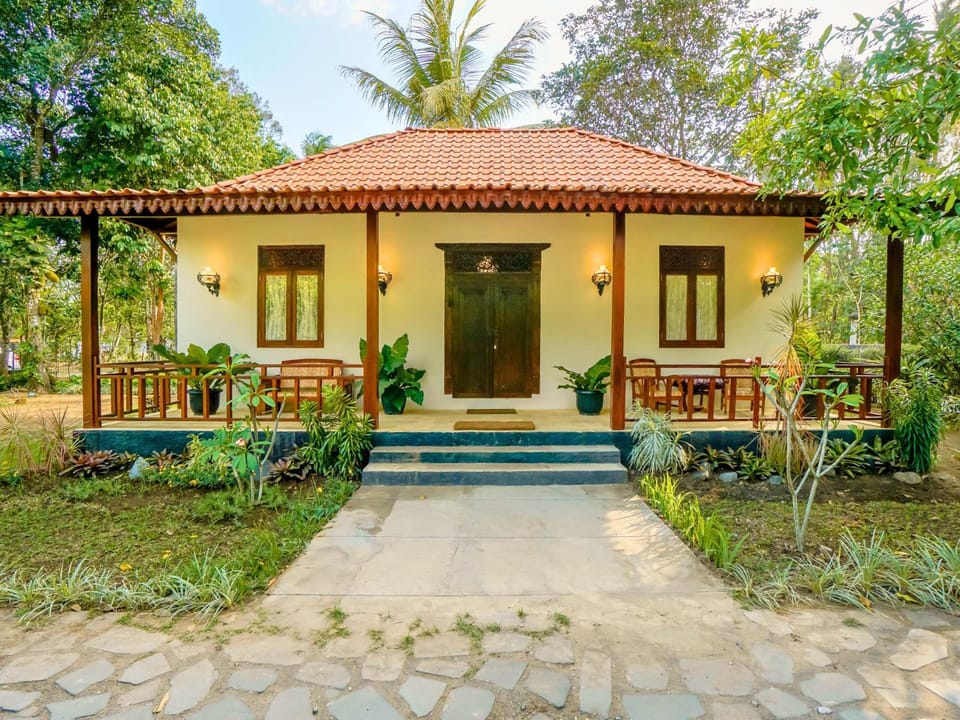 Property building, Balcony/Terrace