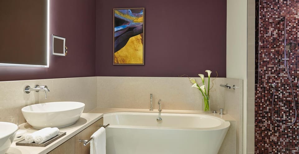 Shower, Bathroom, Decorative detail, Bath, towels