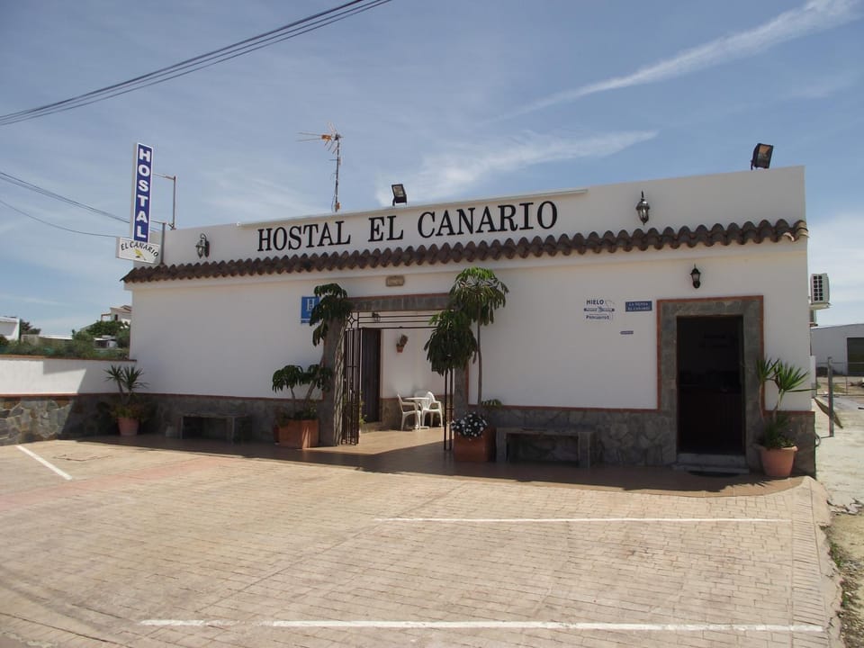 Property building, Facade/entrance, Property logo or sign