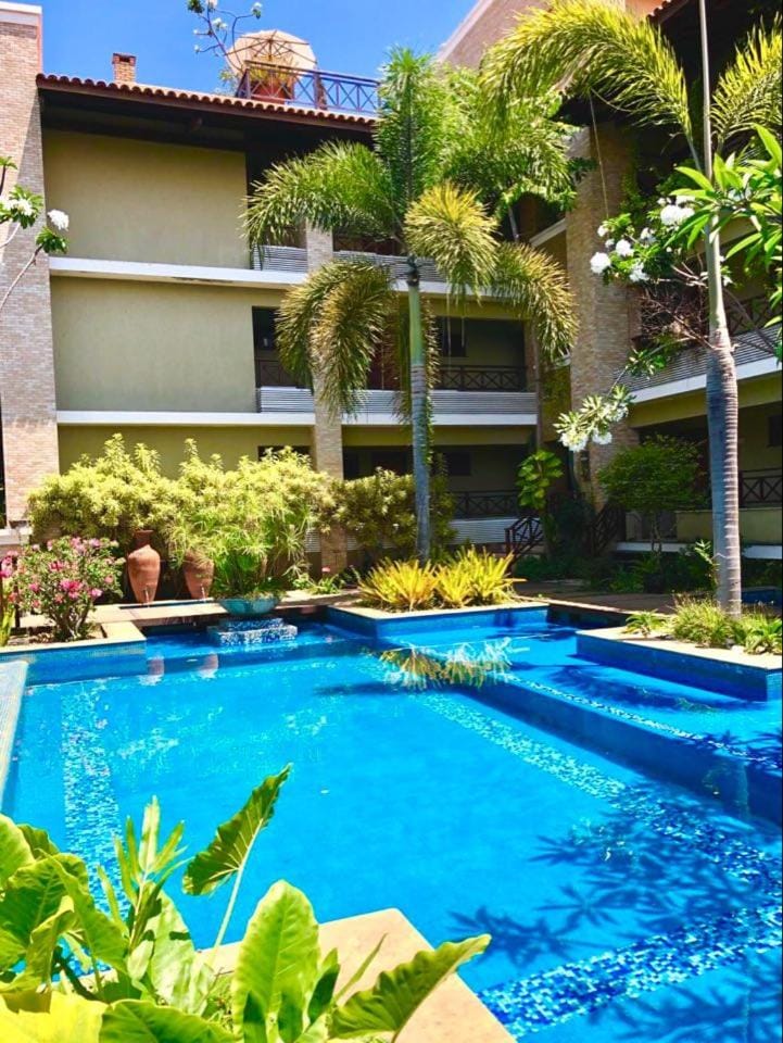 Day, Natural landscape, Garden, Garden view, Swimming pool, Swimming pool