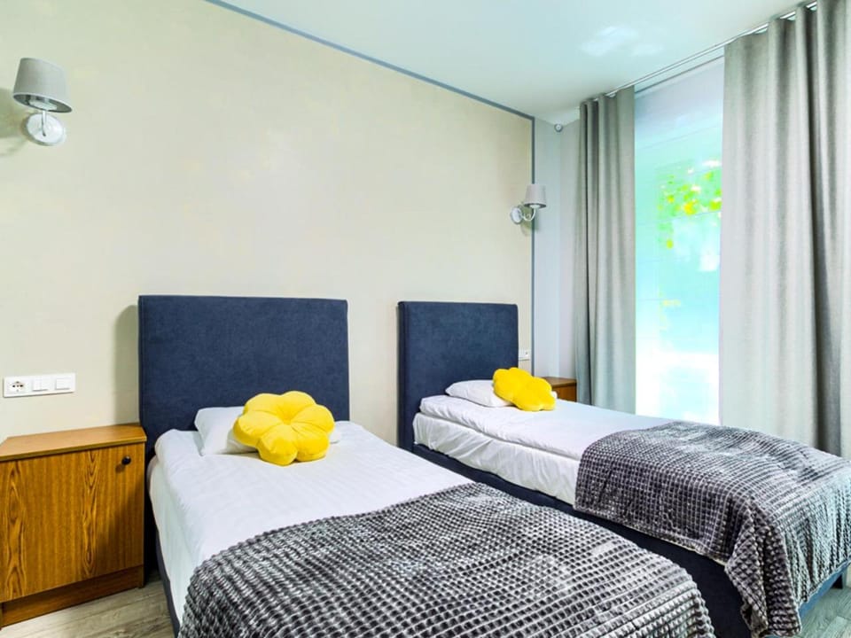 Bed, View (from property/room), Other, Other, Other, Photo of the whole room, Decorative detail, Decorative detail, Seating area, Bedroom, towels