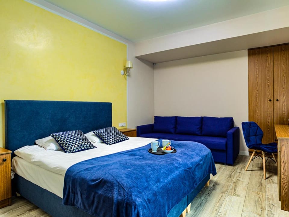Bed, Living room, Other, Other, Other, Photo of the whole room, Seating area, Bedroom, Area and facilities, towels, towels, wardrobe