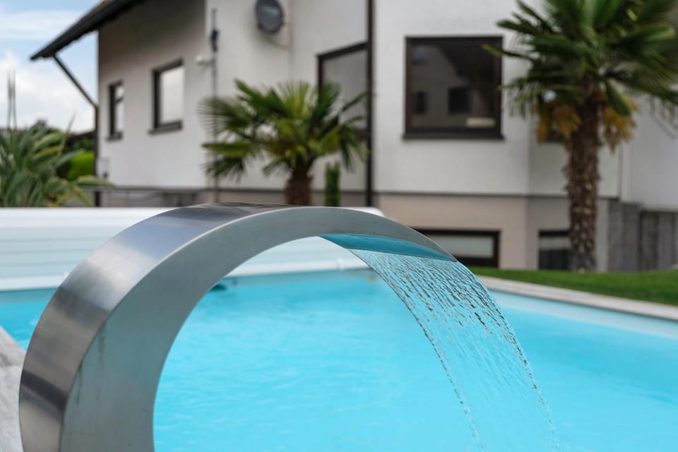 Property building, Swimming pool