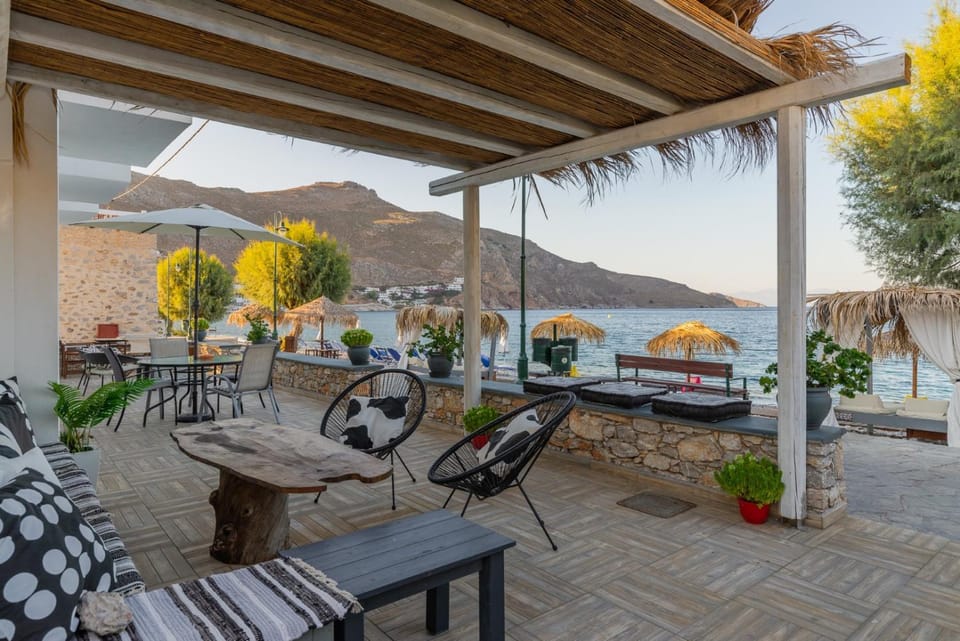 Uno Beachfront Suite Apartment in Muğla Province