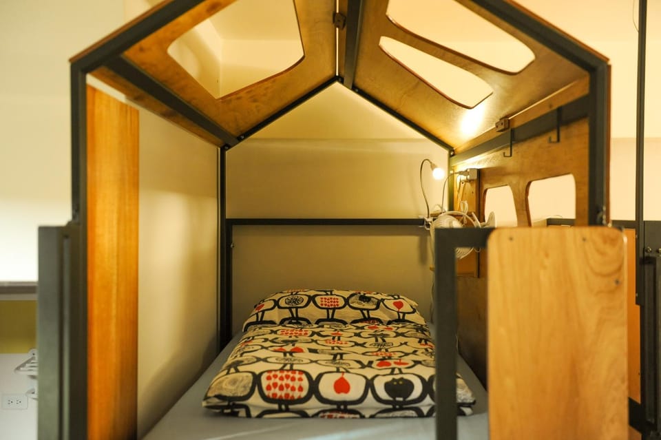Bed, Bedroom, bunk bed