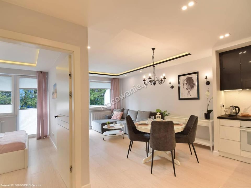 APARTAMENT BLIŻEJ MORZA Sorrento z garażem Apartment in West Pomeranian Voivodeship, Poland