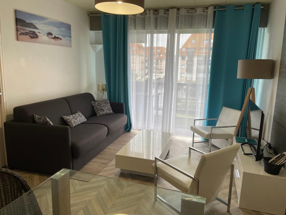 Terrasse Vue Mer Apartment in Normandy