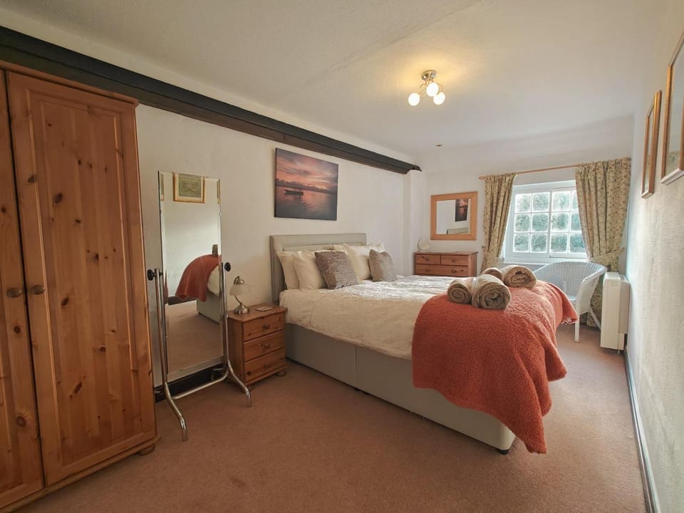 2 Hope Cottage House in England