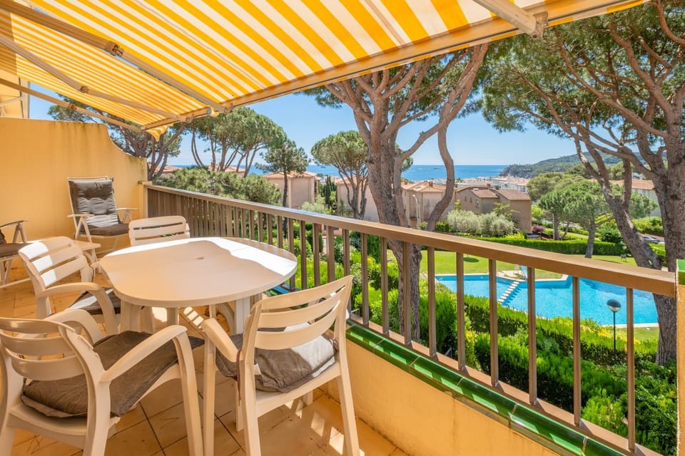 AQ-4 CALELLA DE PALAFRUGELL 4 PAX Apartment in Llafranc