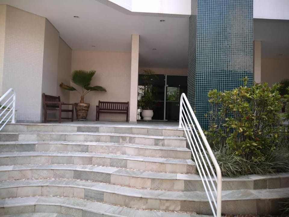 01 Quadra da Praia Apartment in Bertioga