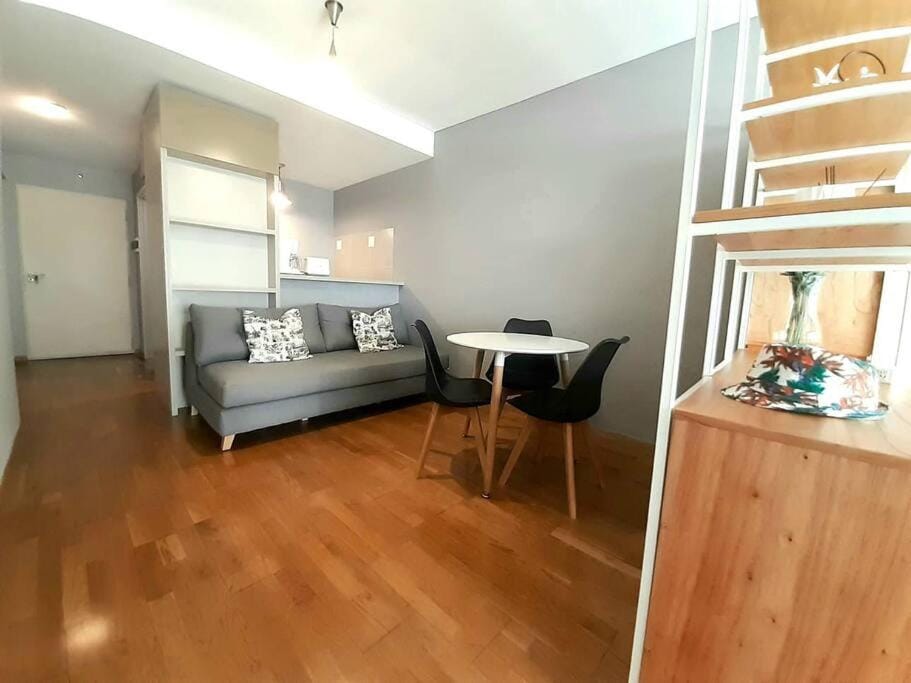 Studio Tagle, Recoleta. Best and Chic Location- BBQ/POOL Apartment in Buenos Aires