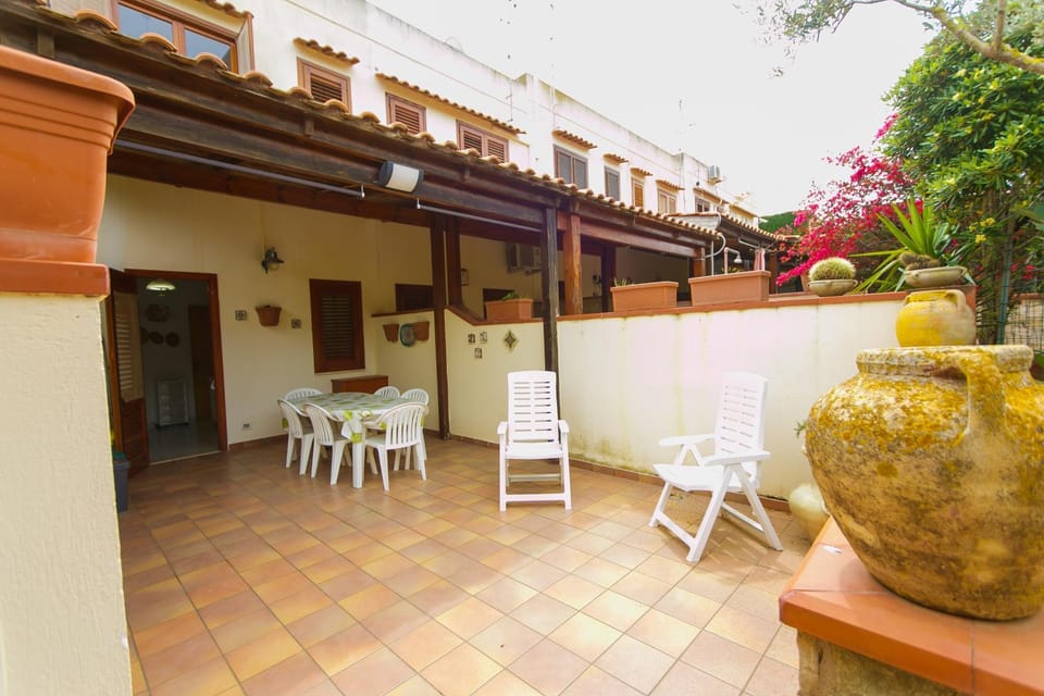 Patio, Balcony/Terrace