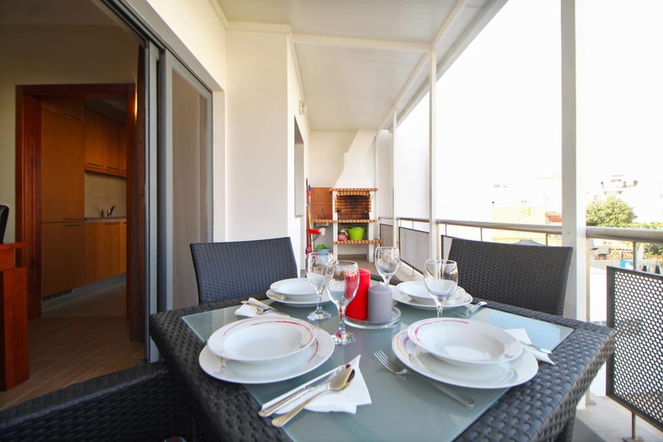 BBQ facilities, Balcony/Terrace, Dining area, Breakfast