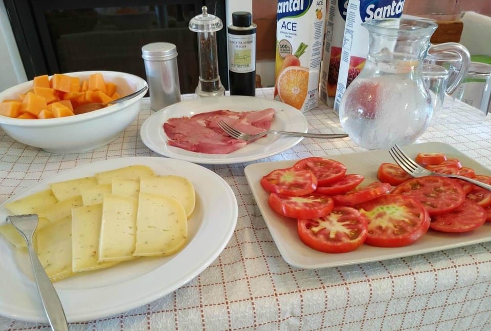 Continental breakfast, Italian breakfast