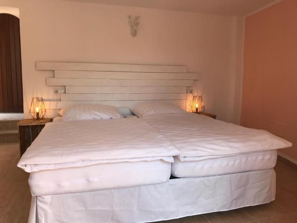 Finca Can Jordi House in Llevant