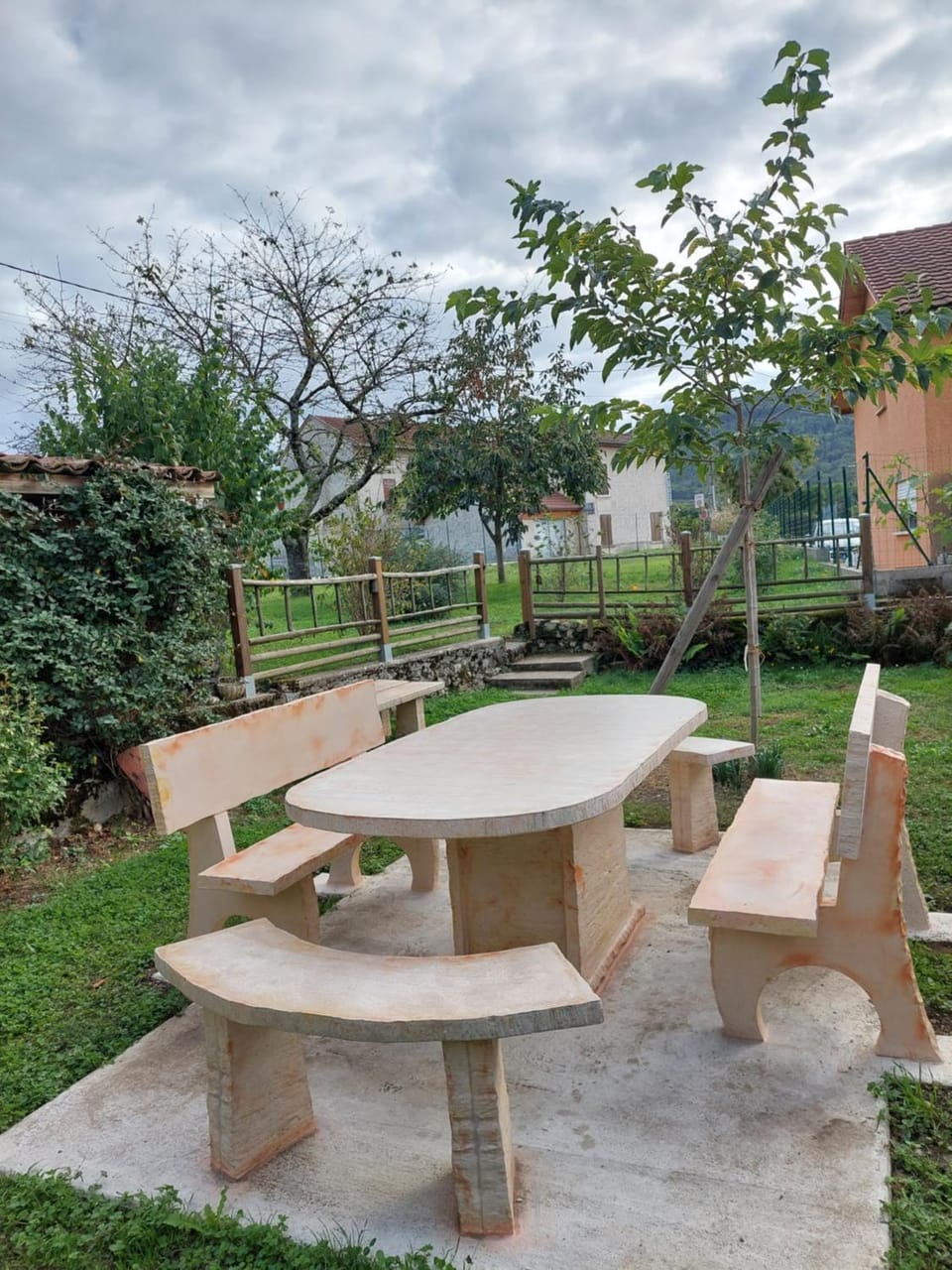Garden, Dining area, Garden view