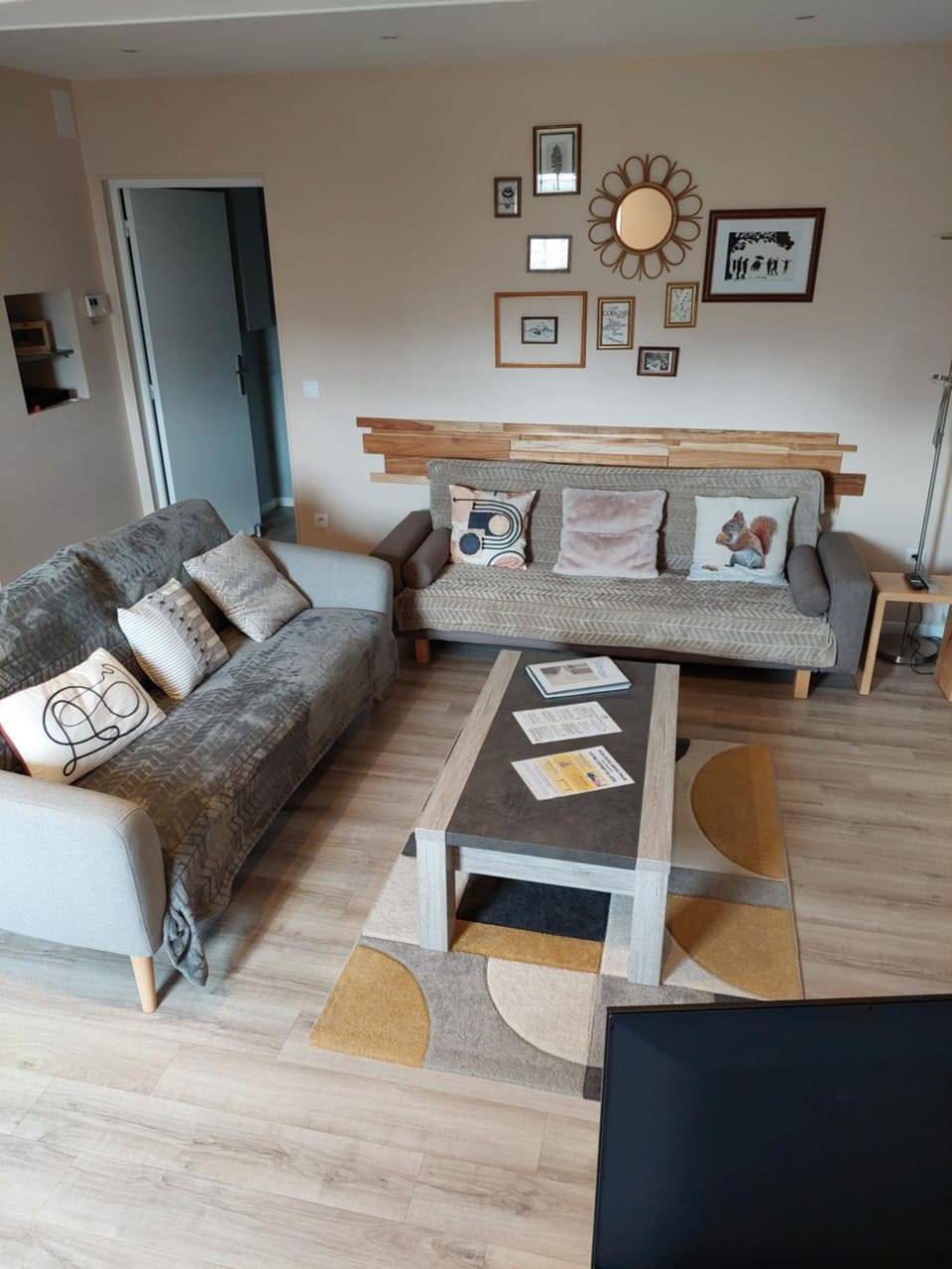 Seating area