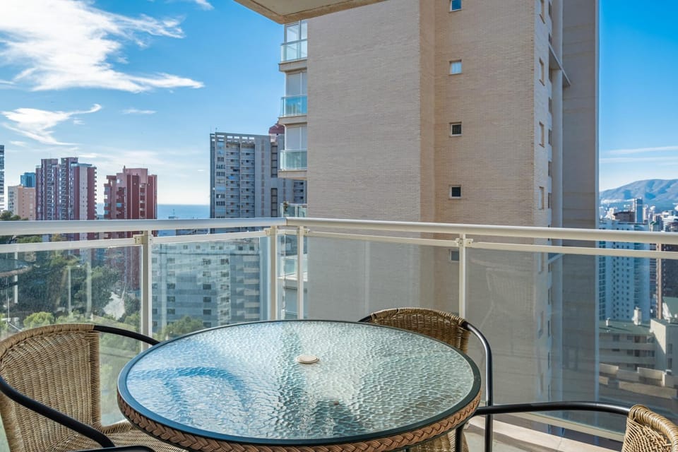 Patio, Day, Natural landscape, View (from property/room), Balcony/Terrace, Dining area, City view, Sea view