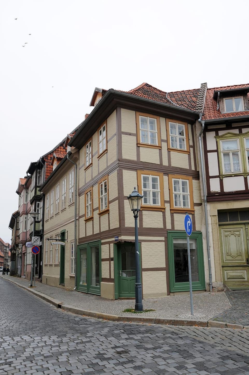 Facade/entrance
