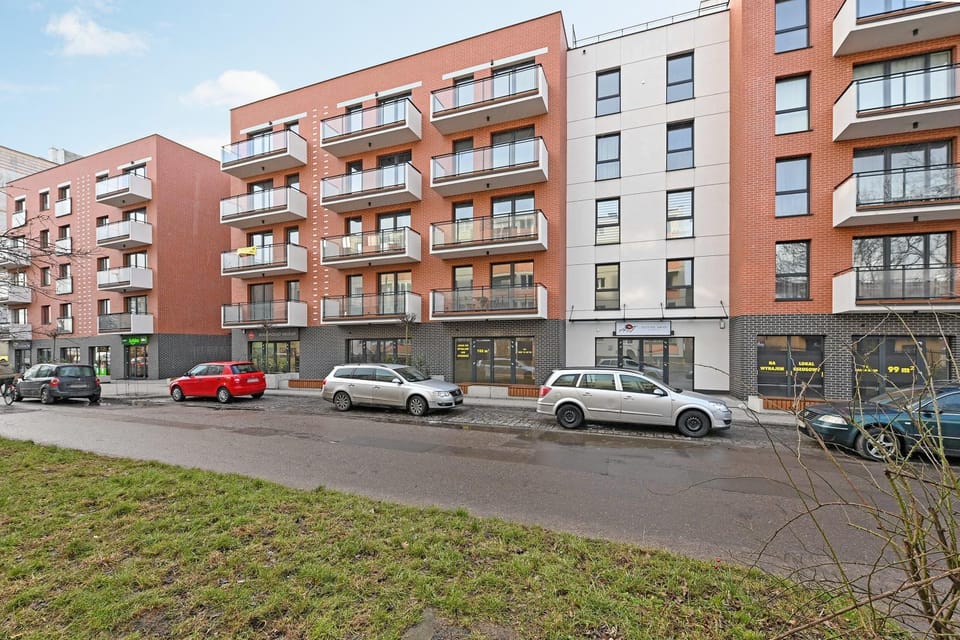 Property building, Facade/entrance, Floor plan