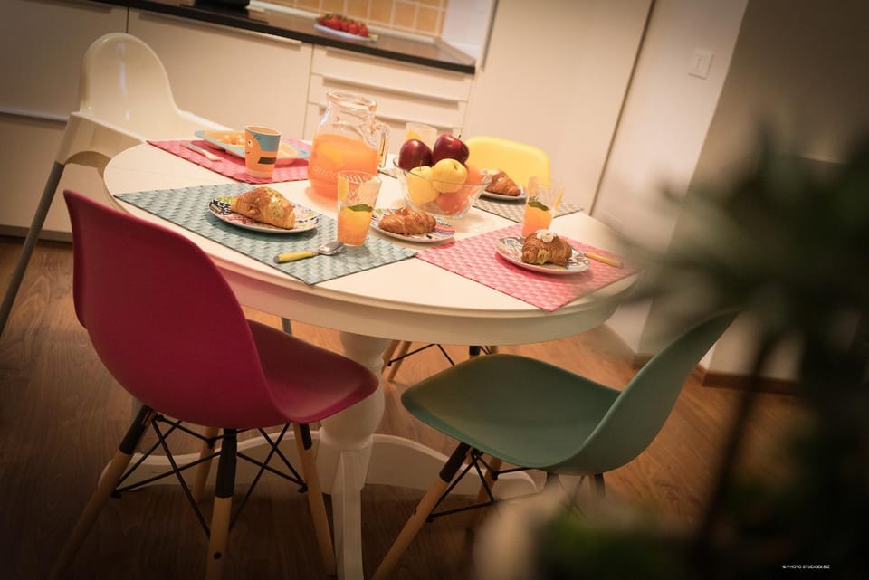 Dining area, Breakfast