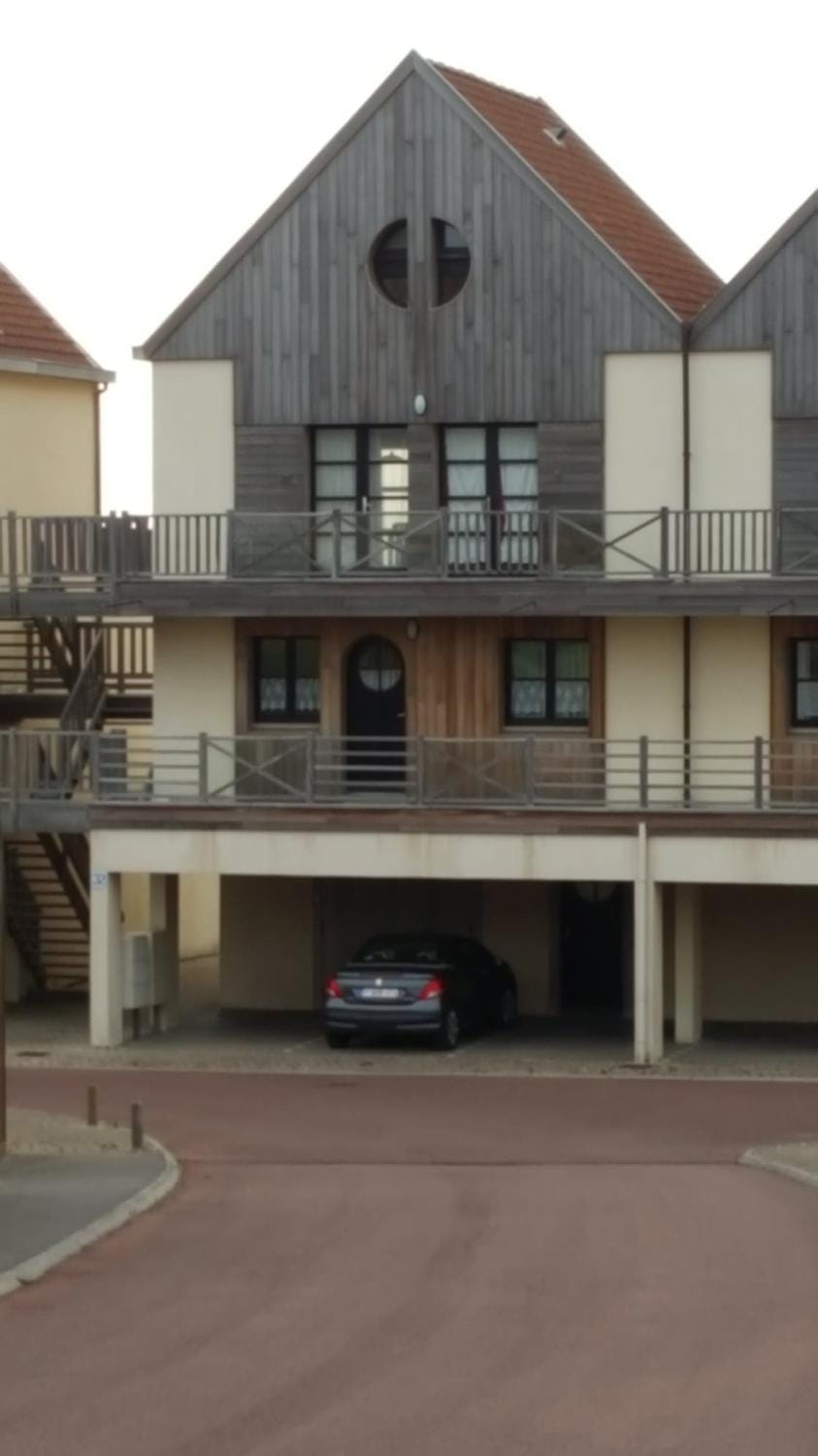 Property building, View (from property/room), Parking