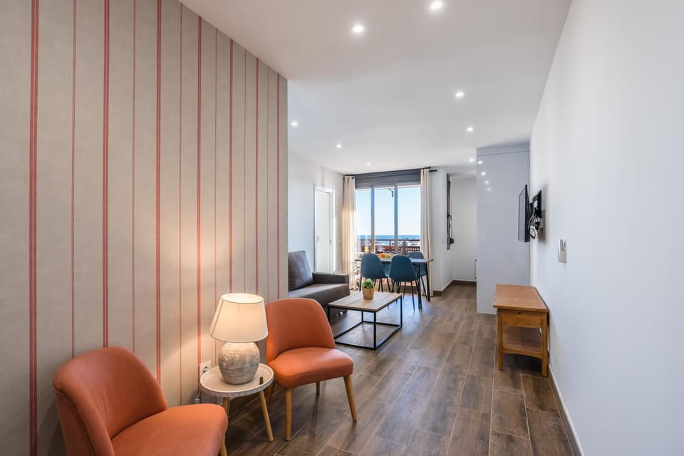 Living room, Area and facilities