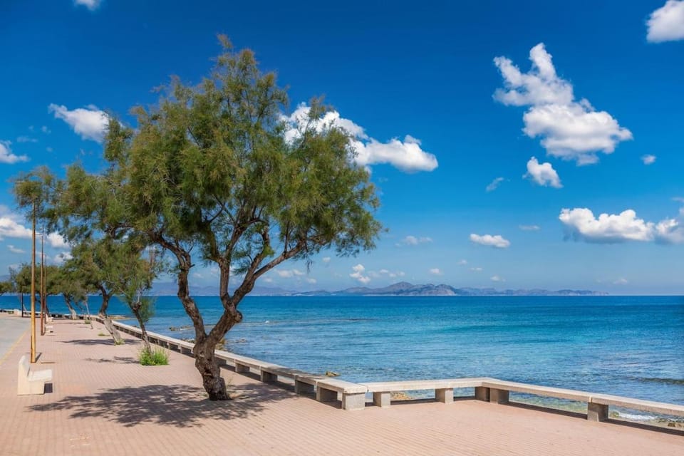 Nearby landmark, Natural landscape, Sea view
