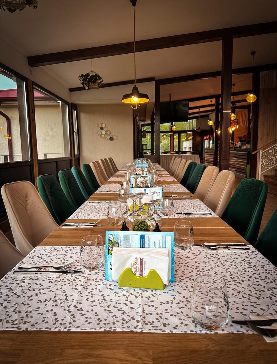 Restaurant/places to eat