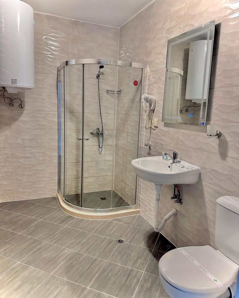 Shower, Toilet, Bathroom