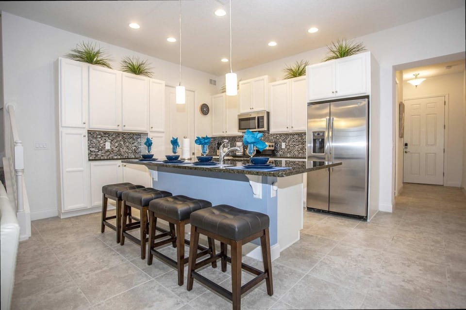 Stunning 5 Bd Home w/ Pool Close to Disney 174 House in Four Corners
