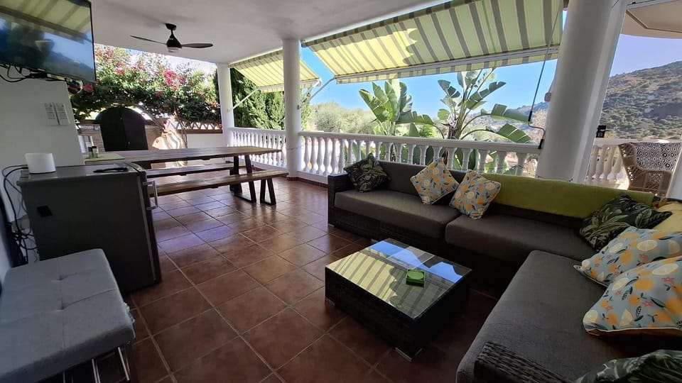 Villa Mondriana Villa in Axarquía