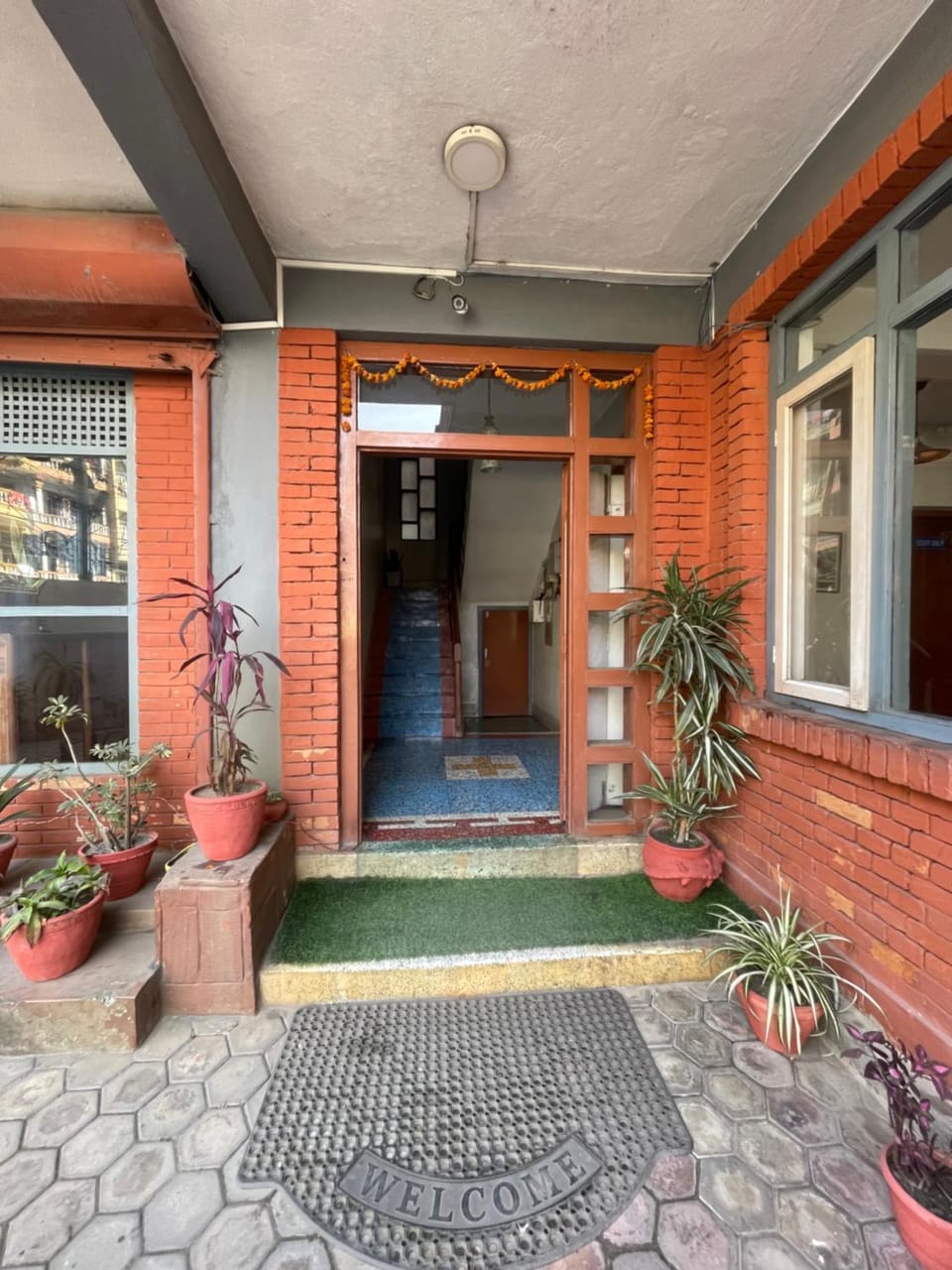 Facade/entrance