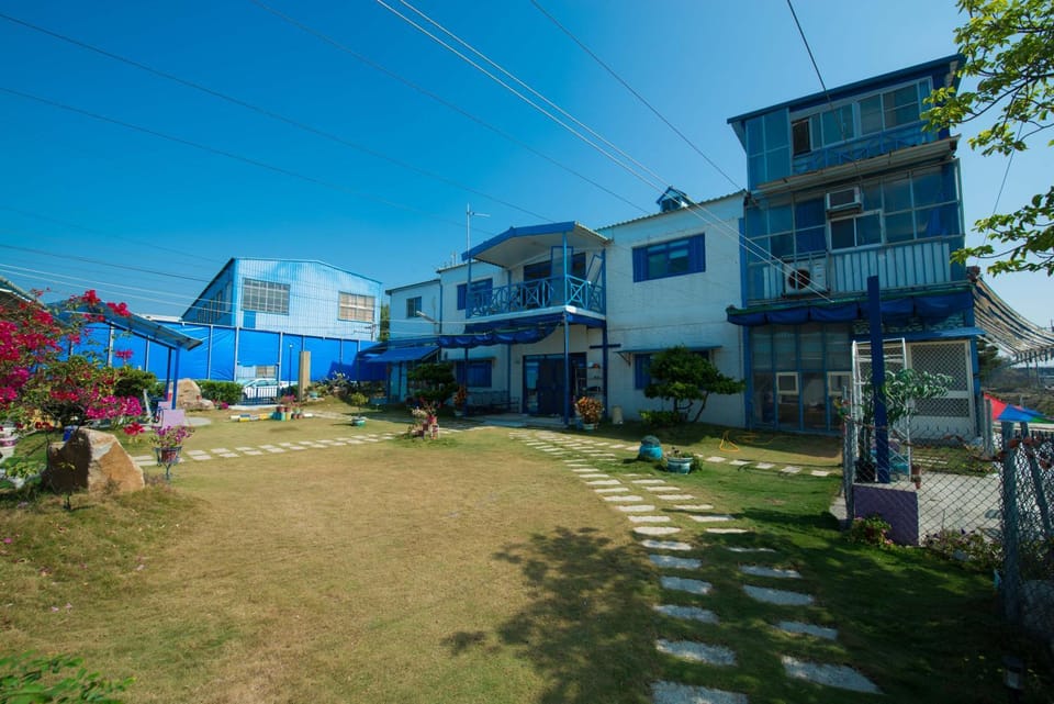 Property building, Garden