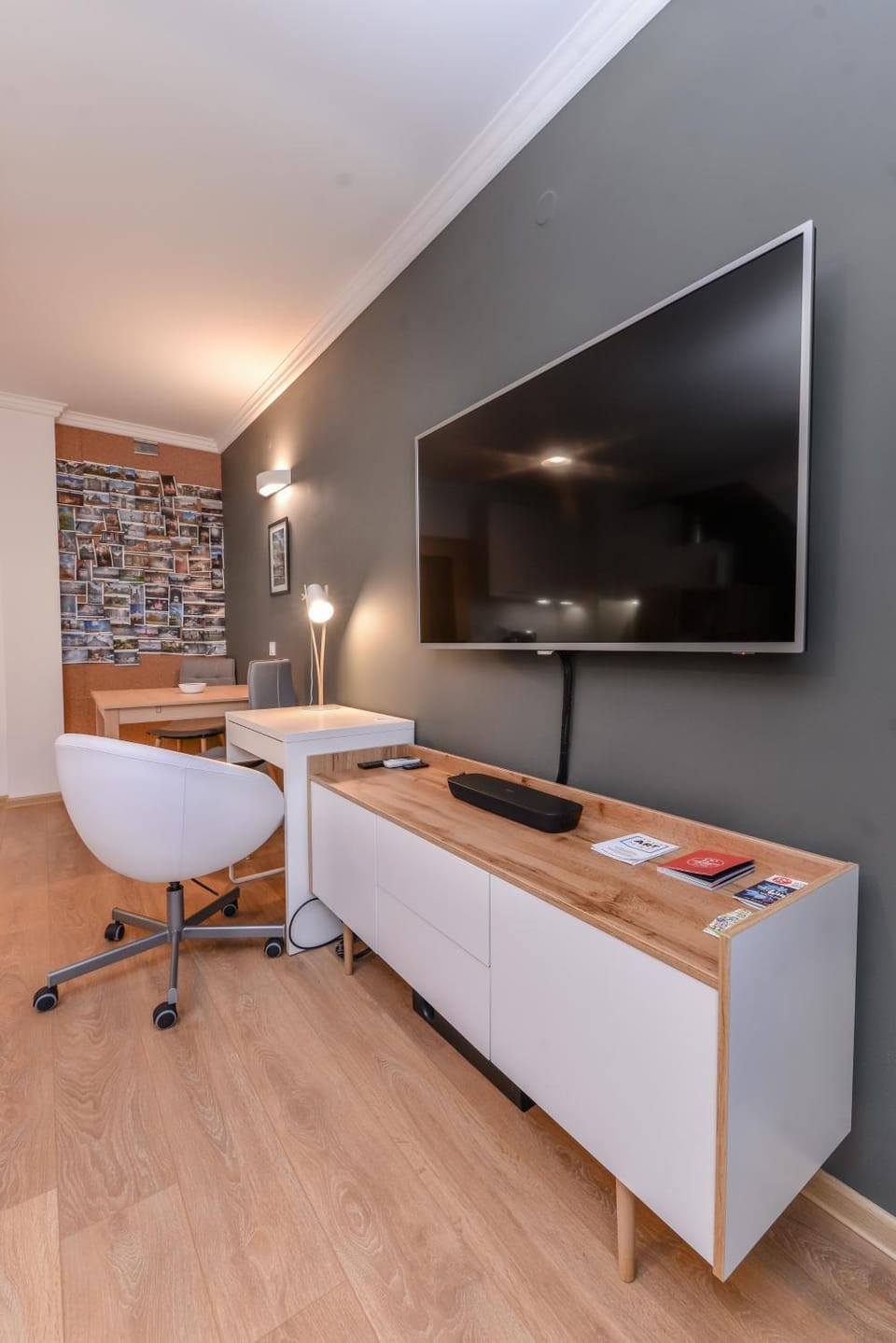 TV and multimedia, Living room