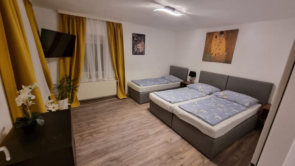 Casa Rustica I Free Parking I Self Check-in Apartment in Graz