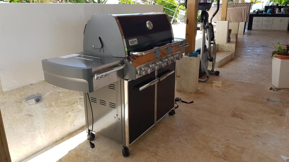 BBQ facilities, BBQ facilities