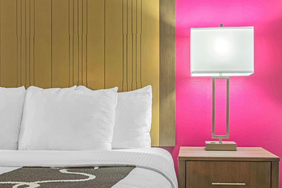 Photo of the whole room, On site