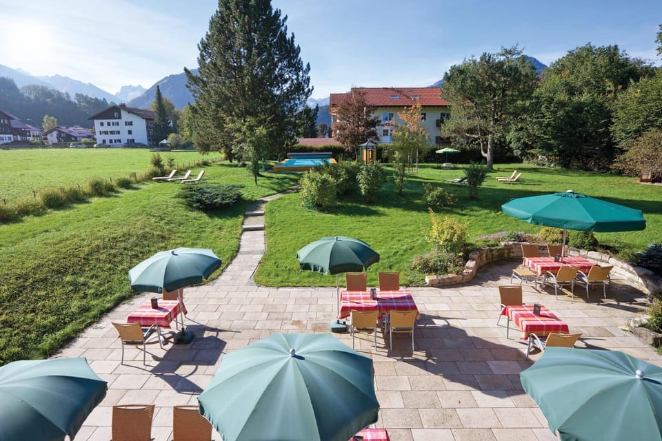 Patio, Natural landscape, Garden, Garden view, Mountain view, Pool view, Swimming pool, sunbed