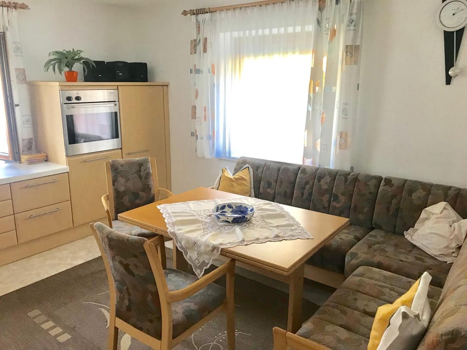 Neurauter‘s FerienAppart: Apartment in Tyrol