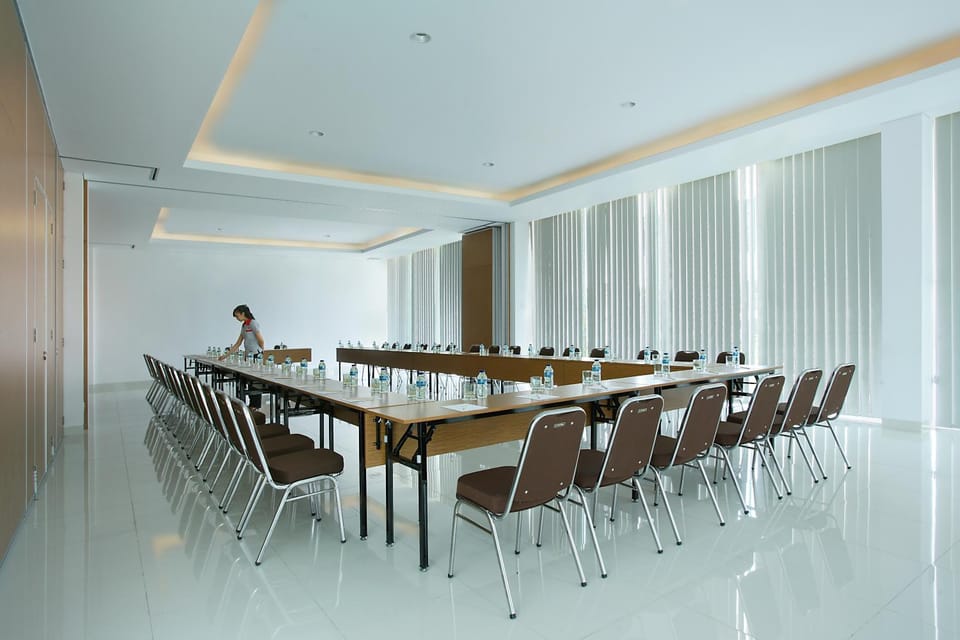 Meeting/conference room