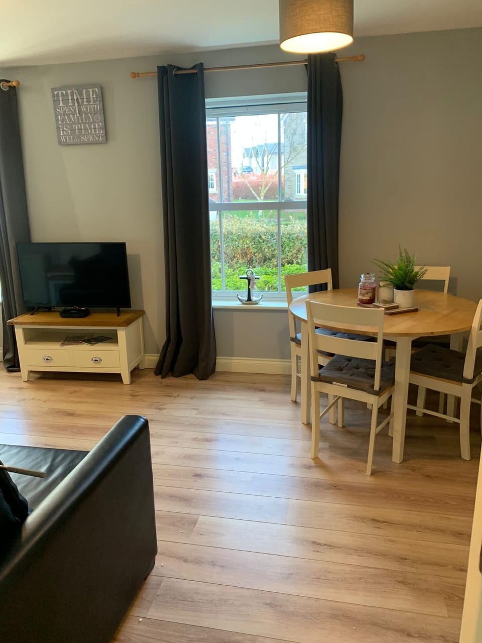 Coastal Bay Cottage Apartment in Primrose Valley