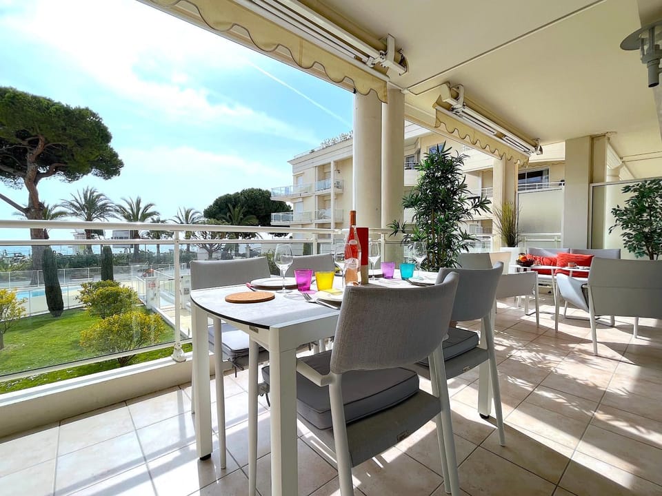 Patio, Dining area, Garden view, Pool view, Sea view