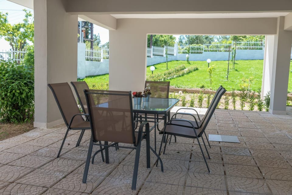 Garden, Area and facilities