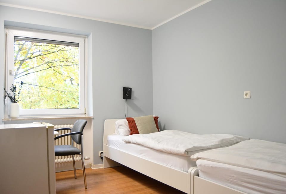 Photo of the whole room, Seating area, Bedroom