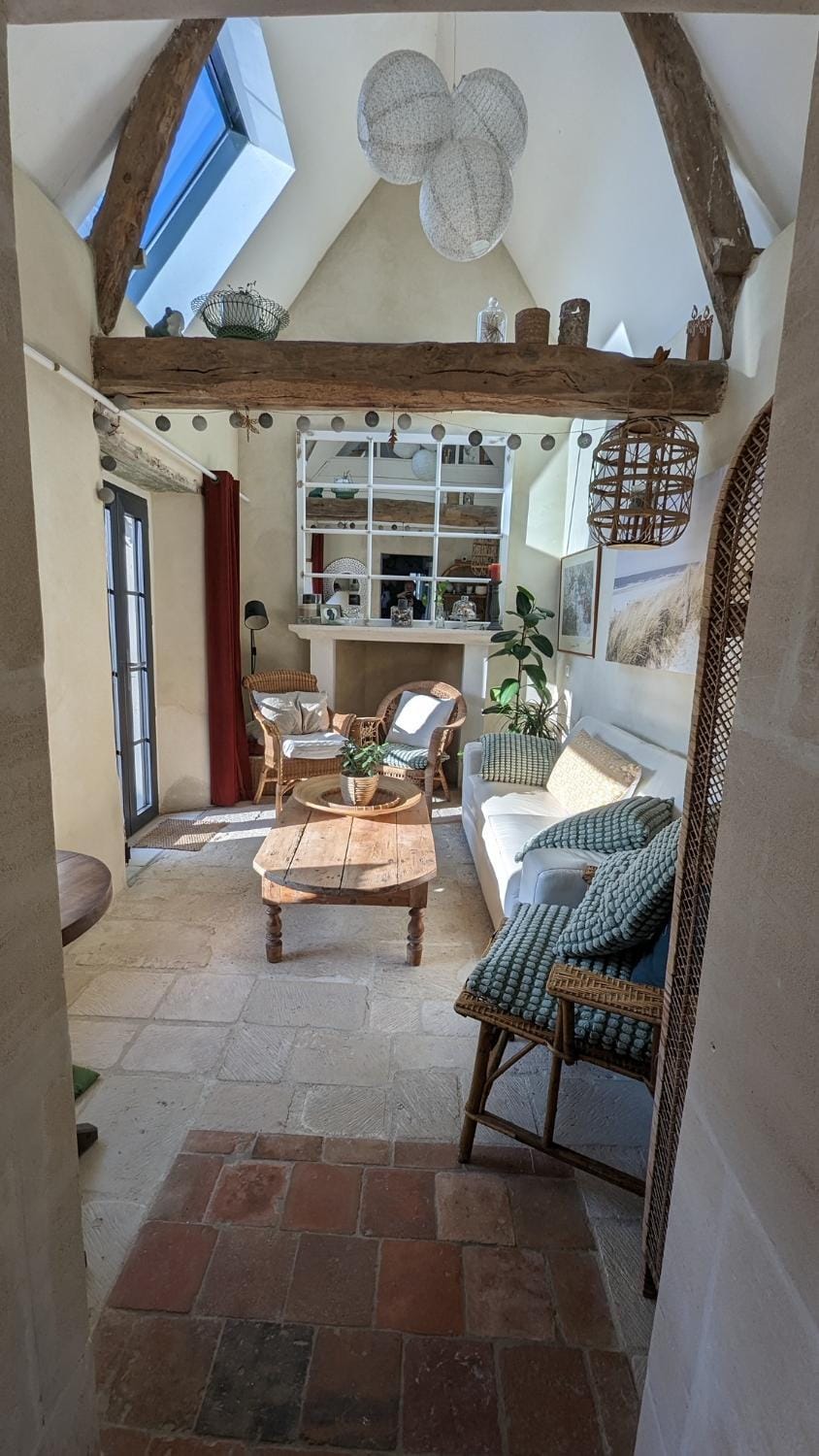 Property building, Living room