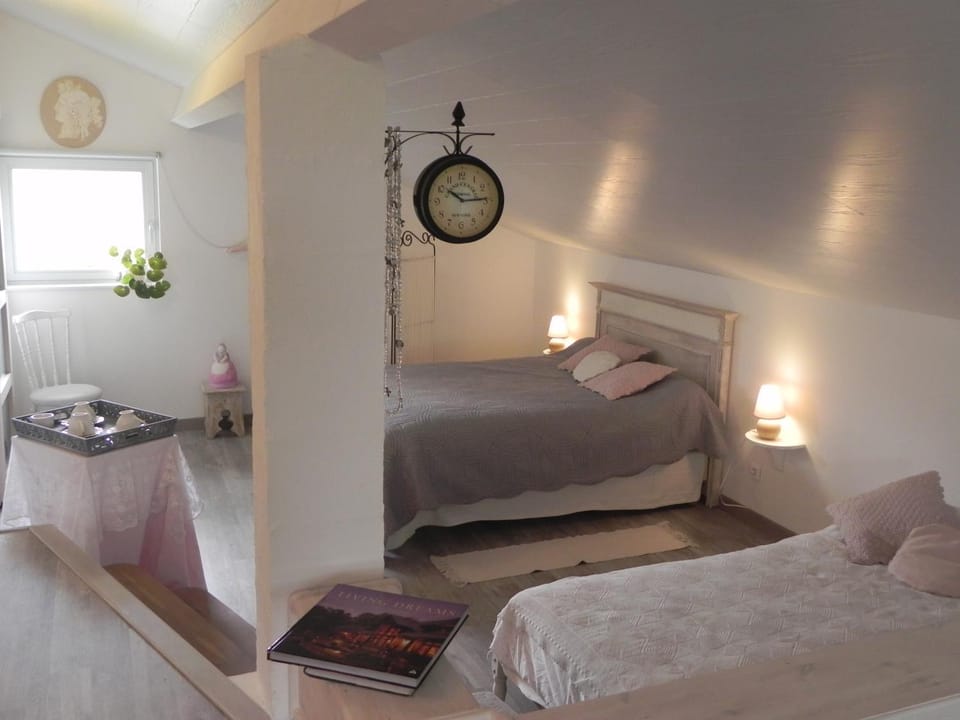 Chambre d'hôte l'Amazone Bed and Breakfast in Occitanie